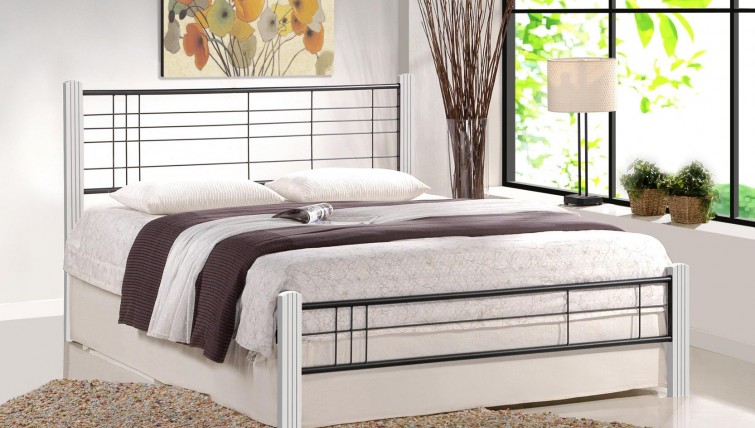 Dwuosobowe łóżko do sypialni z drewna i metalu