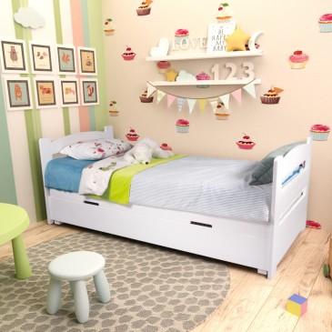 Klasyczne łóżko z pojemnikiem do pokoju dziecka