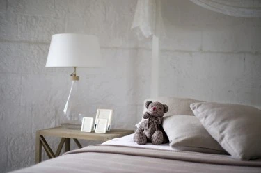 Stoliki nocne czy są potrzebne?