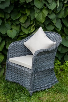 Elegancki fotel ogrodowy z podłokietnikami Moderno