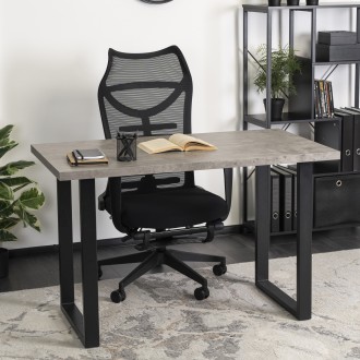 Proste biurko komputerowe Alte Max 130 beton/czarny