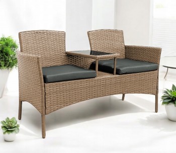 Meble ogrodowe Ratina NM-03, dwuosobowa sofa ze stolikiem, kolor naturalny, poduszki szare