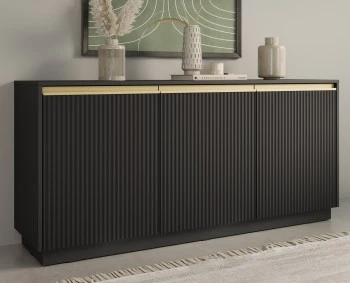 Trzydrzwiowa komoda ryflowana Royal K154, kolor czarny