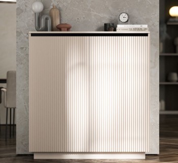 Wysoka komoda ryflowana Selene 2D3SZ, kolor kaszmirowy