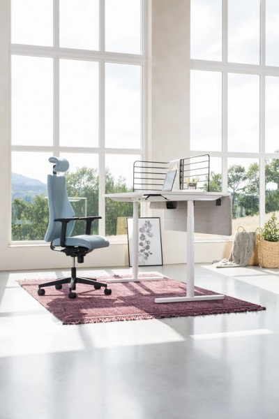 Regulowane krzesło do biurka Viden Swivel Chair HB UPH wysokie oparcie