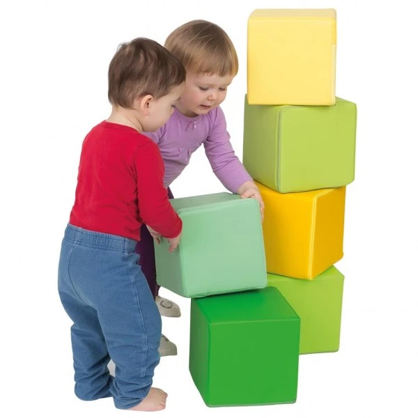 Zestaw ośmiu kostek piankowych do żłobka 4641597