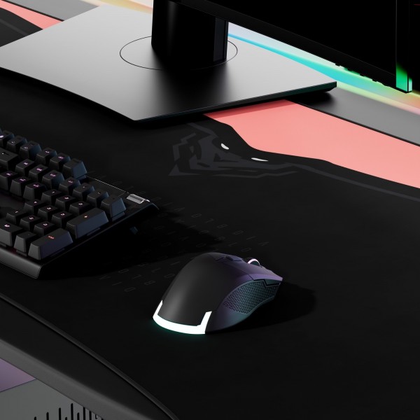 Podkładka ochronna na biurko Diablo X-Forge 120 cm, Black Akira Pink